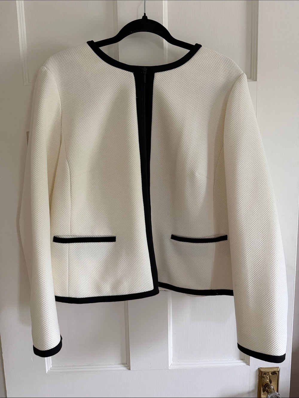 Talbots 16WP Cream Textured Jacket with Black Trim